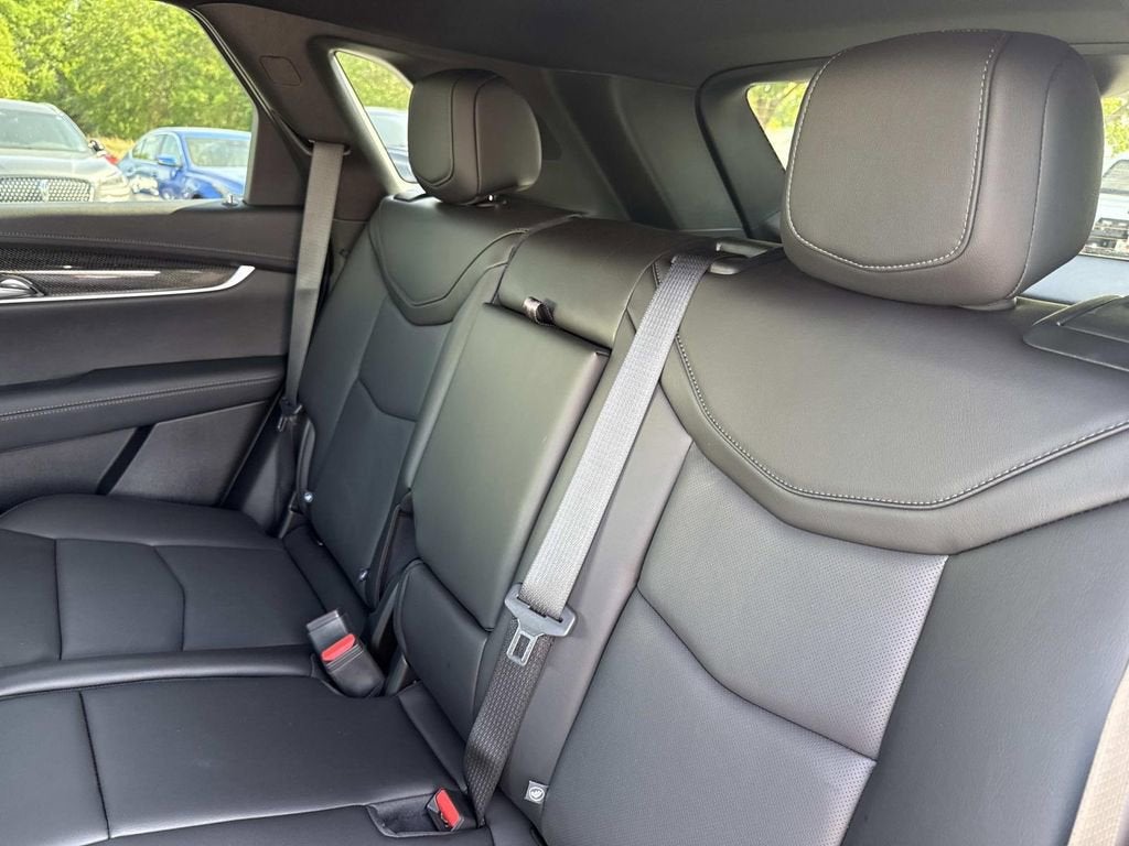 2026 Cadillac XT5 Sport