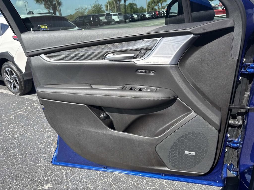 2026 Cadillac XT5 Sport