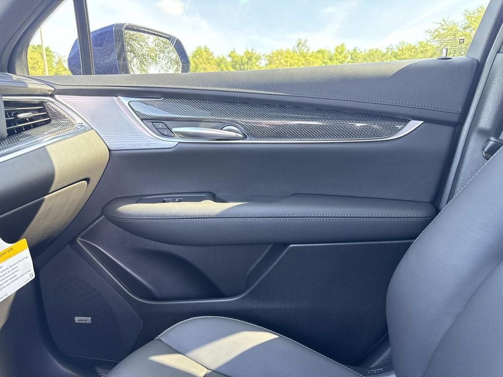 2026 Cadillac XT5 Sport