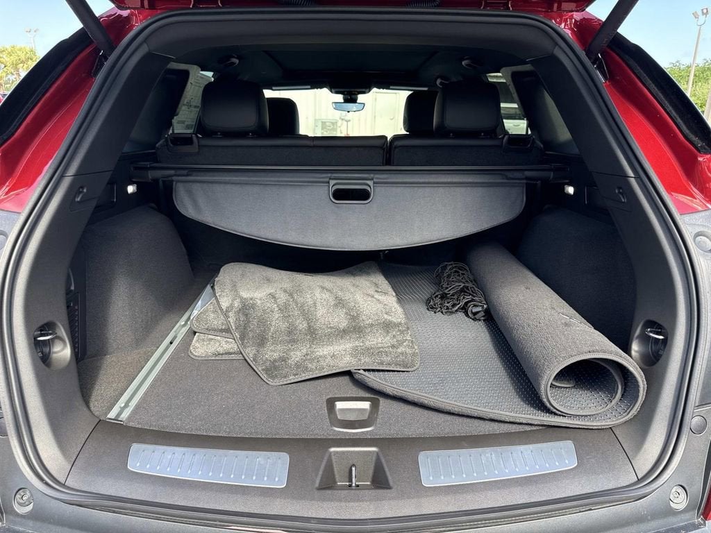 2026 Cadillac XT5 Sport