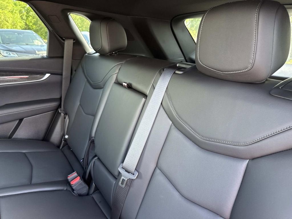 2026 Cadillac XT5 Sport