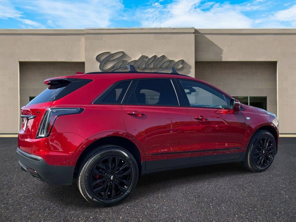 2026 Cadillac XT5 Sport