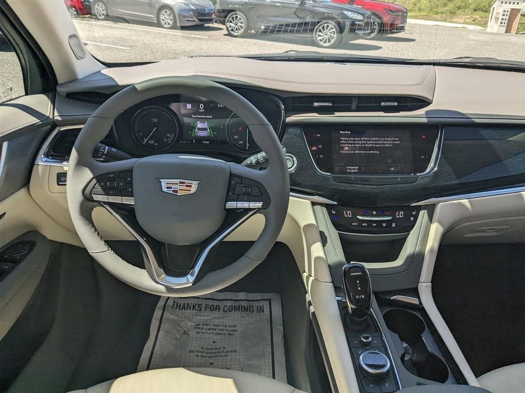 2025 Cadillac XT6 Premium Luxury