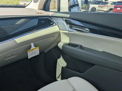 2025 Cadillac XT6 Premium Luxury