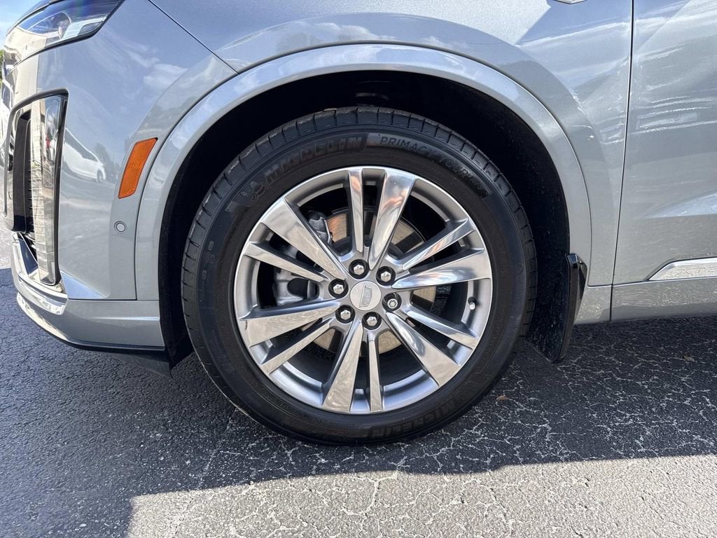2023 Cadillac XT6 Premium Luxury