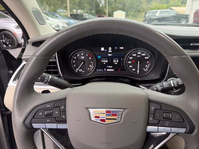 2023 Cadillac XT6 FWD Premium Luxury