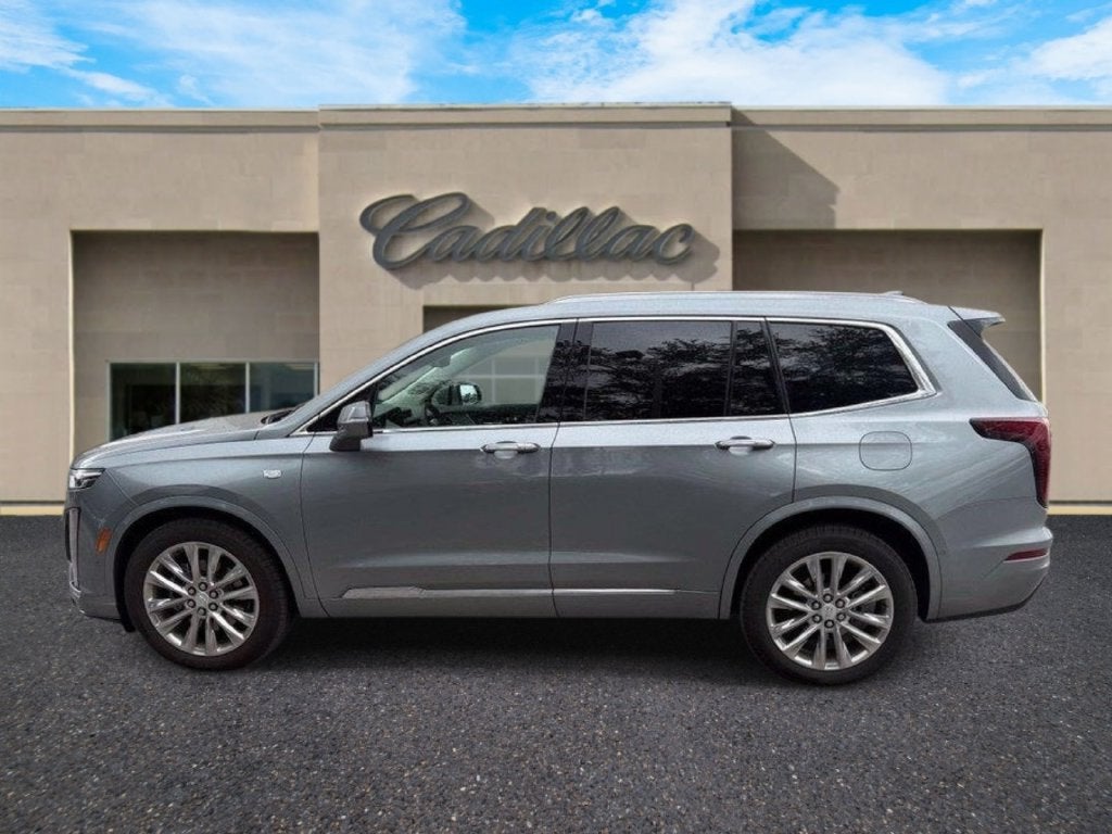 2023 Cadillac XT6 FWD Premium Luxury