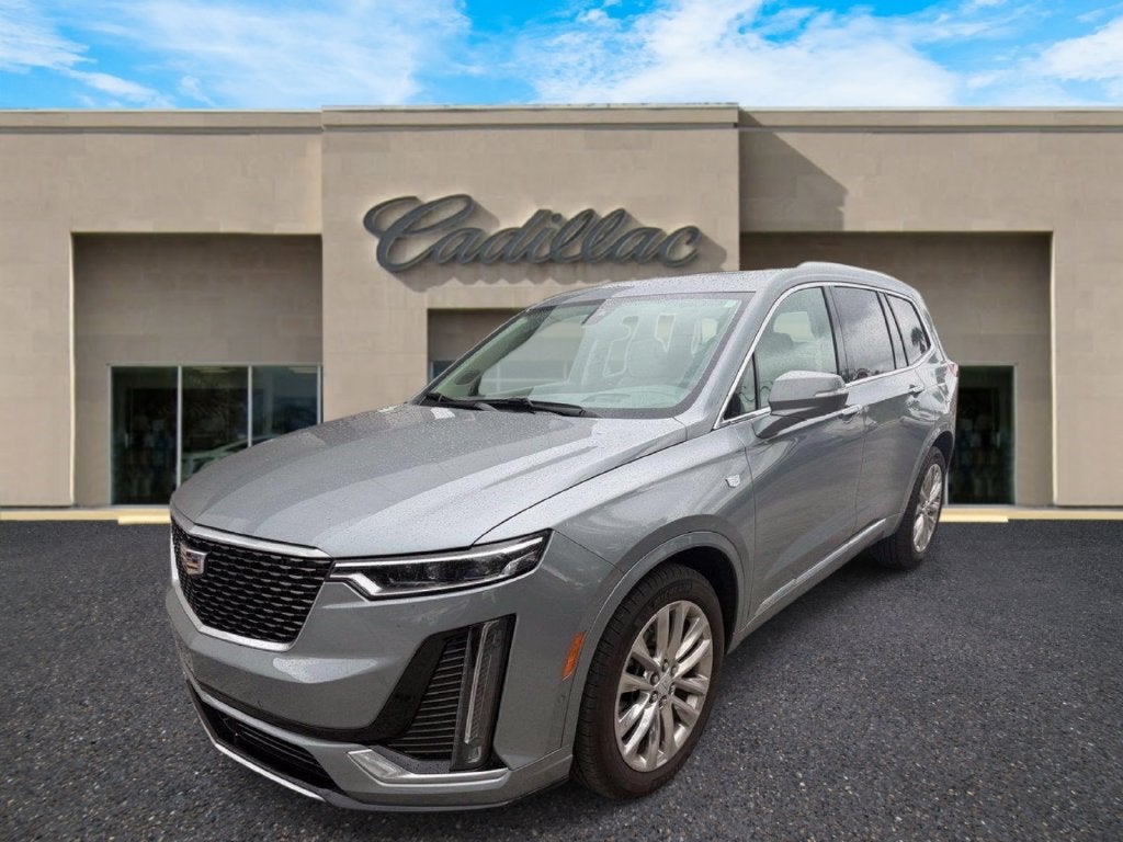 2023 Cadillac XT6 FWD Premium Luxury