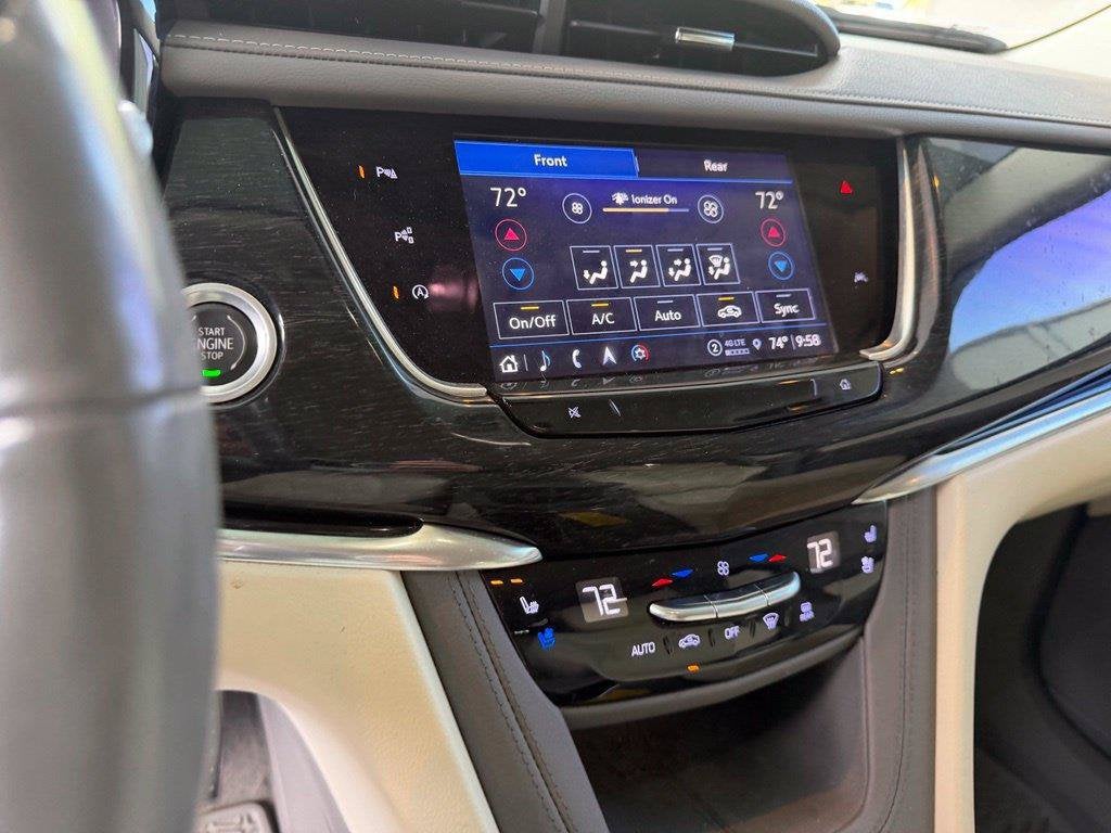 2022 Cadillac XT6 Premium Luxury