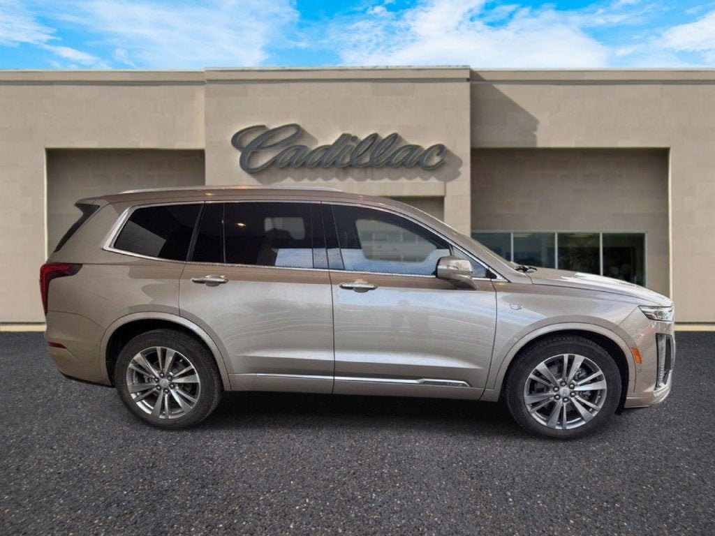 2022 Cadillac XT6 Premium Luxury