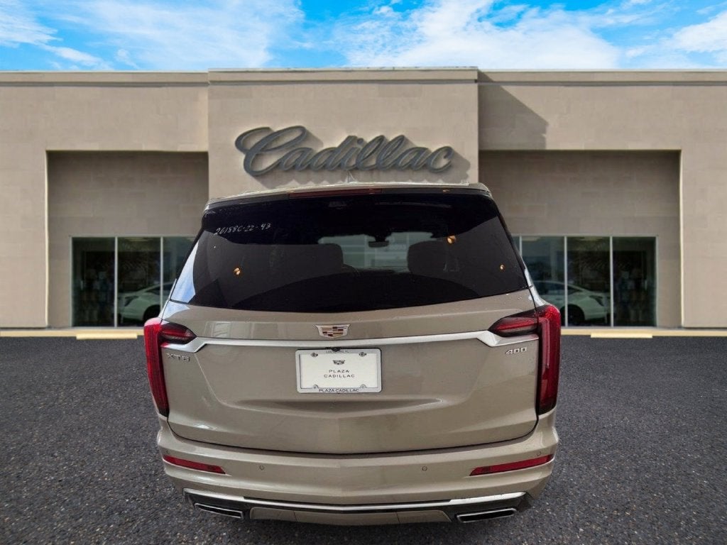 2022 Cadillac XT6 Premium Luxury