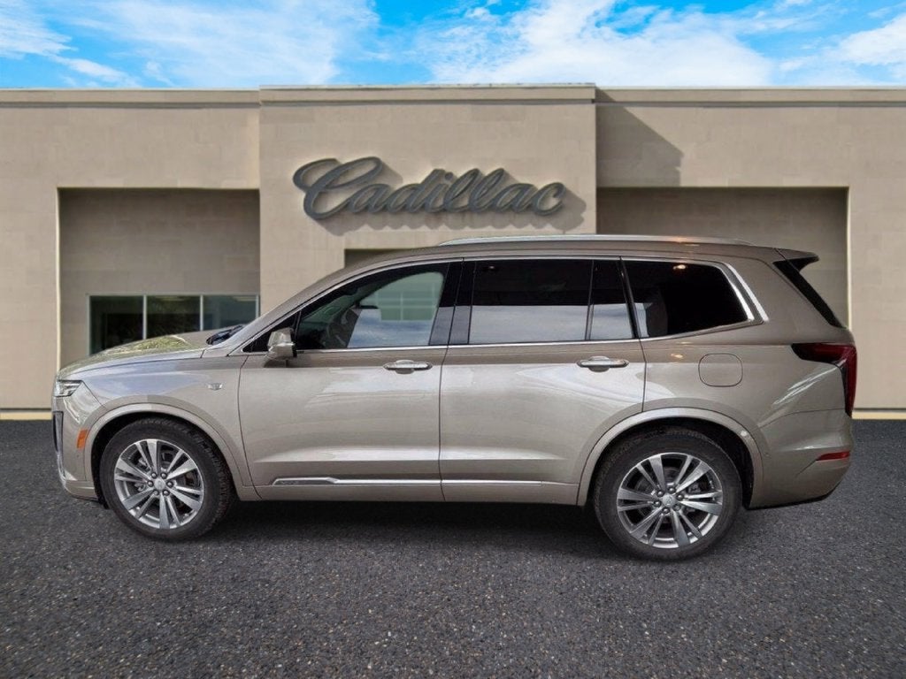 2022 Cadillac XT6 Premium Luxury