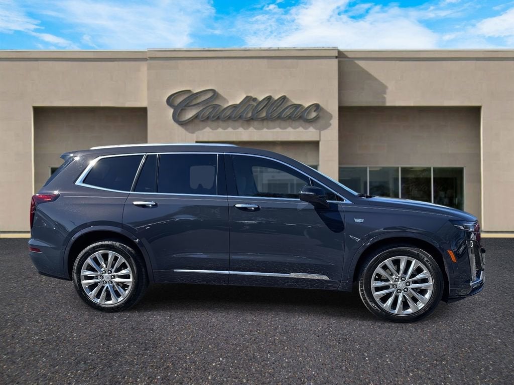 2024 Cadillac XT6 Premium Luxury