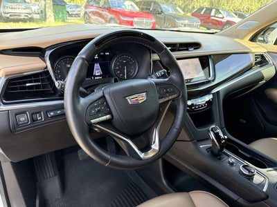 2024 Cadillac XT6 Premium Luxury