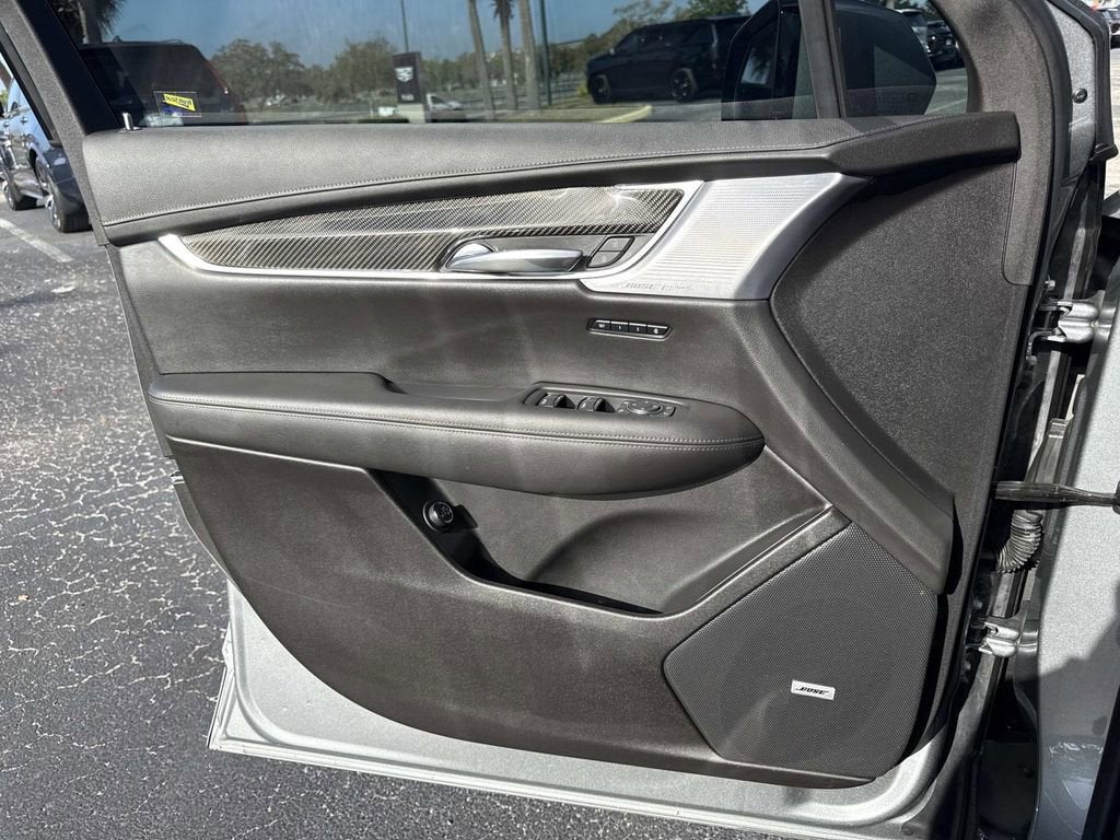 2024 Cadillac XT6 Sport