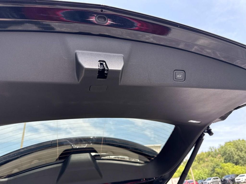 2025 Cadillac XT6 Sport