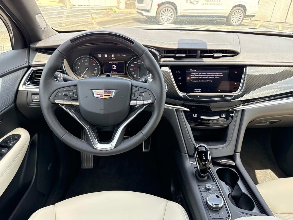2025 Cadillac XT6 Sport