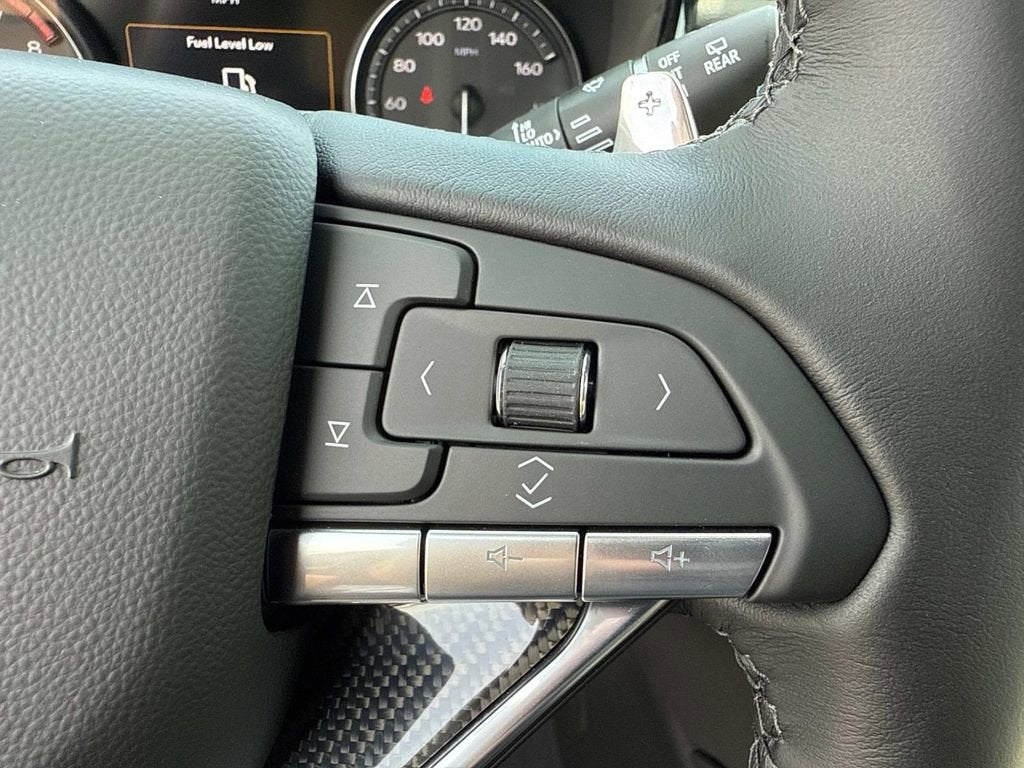 2025 Cadillac XT6 Sport