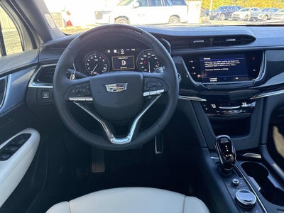 2025 Cadillac XT6 Sport