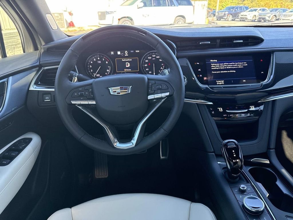 2025 Cadillac XT6 Sport