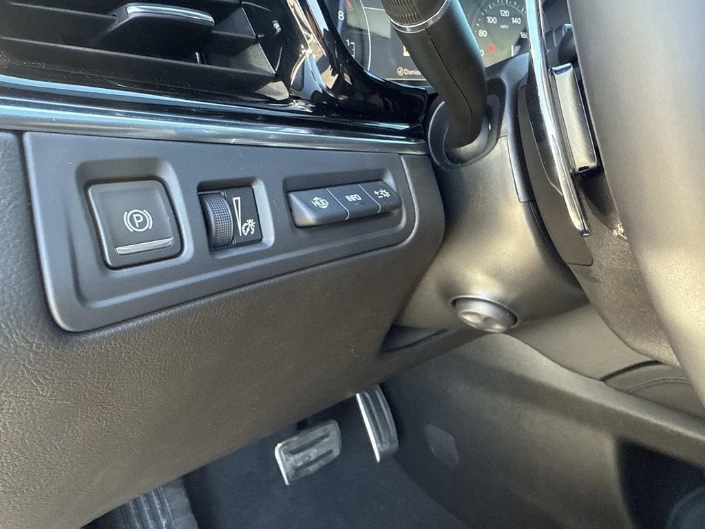 2025 Cadillac XT6 Sport