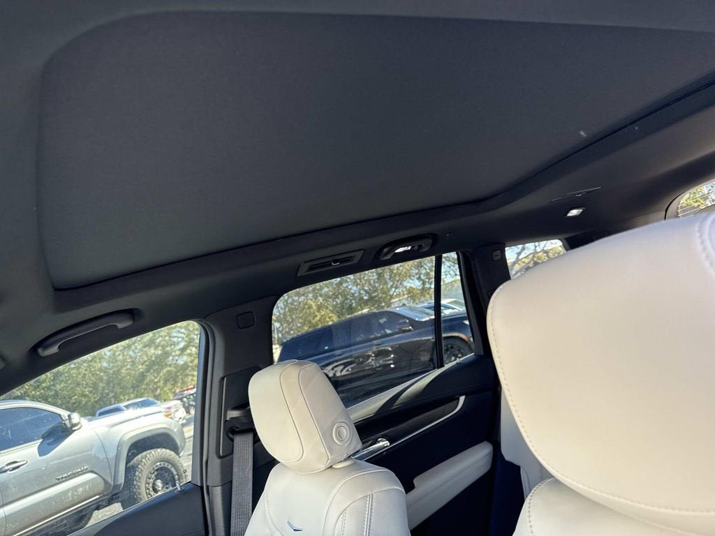 2025 Cadillac XT6 Sport