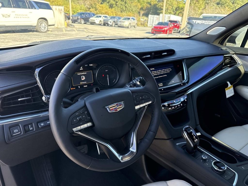 2025 Cadillac XT6 Sport