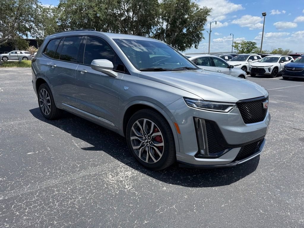 2024 Cadillac XT6 Sport