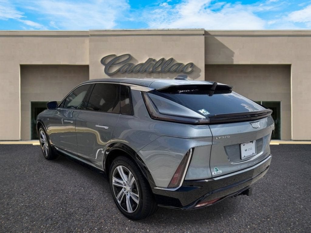2024 Cadillac LYRIQ Tech