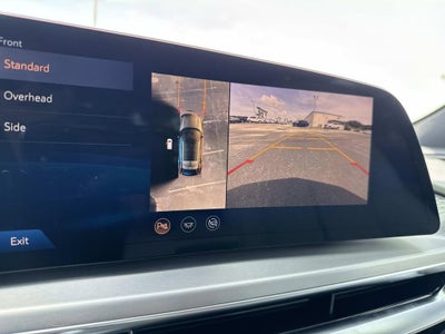 2025 Cadillac LYRIQ Luxury 1