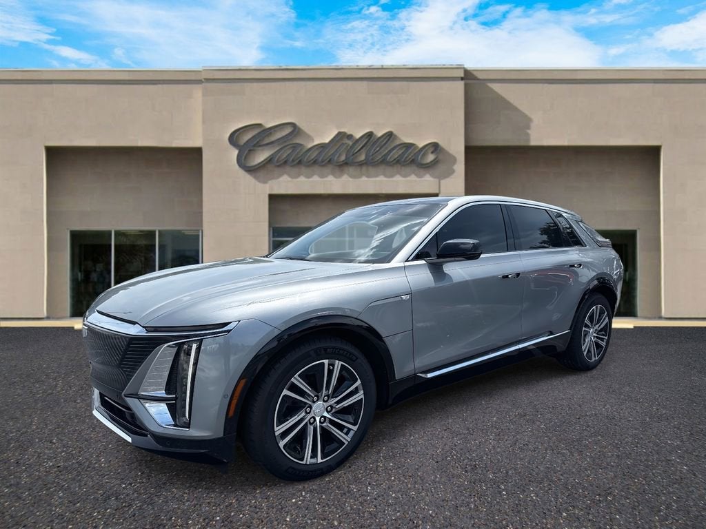 2025 Cadillac LYRIQ Luxury 1