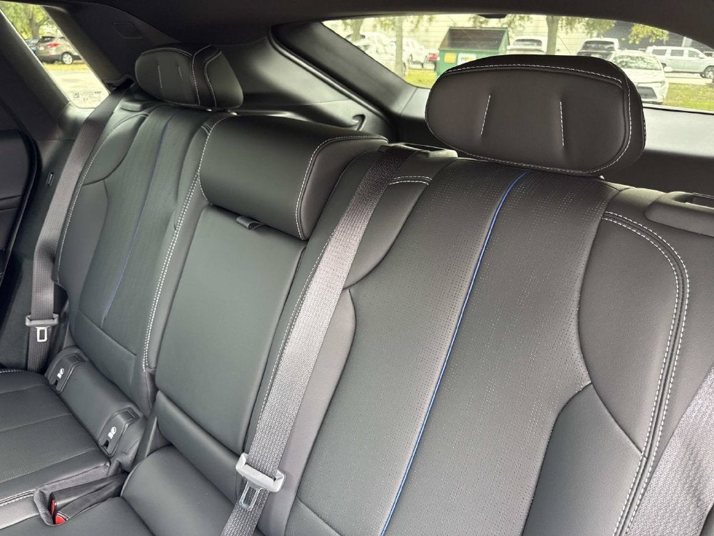 2027 Cadillac LYRIQ Luxury