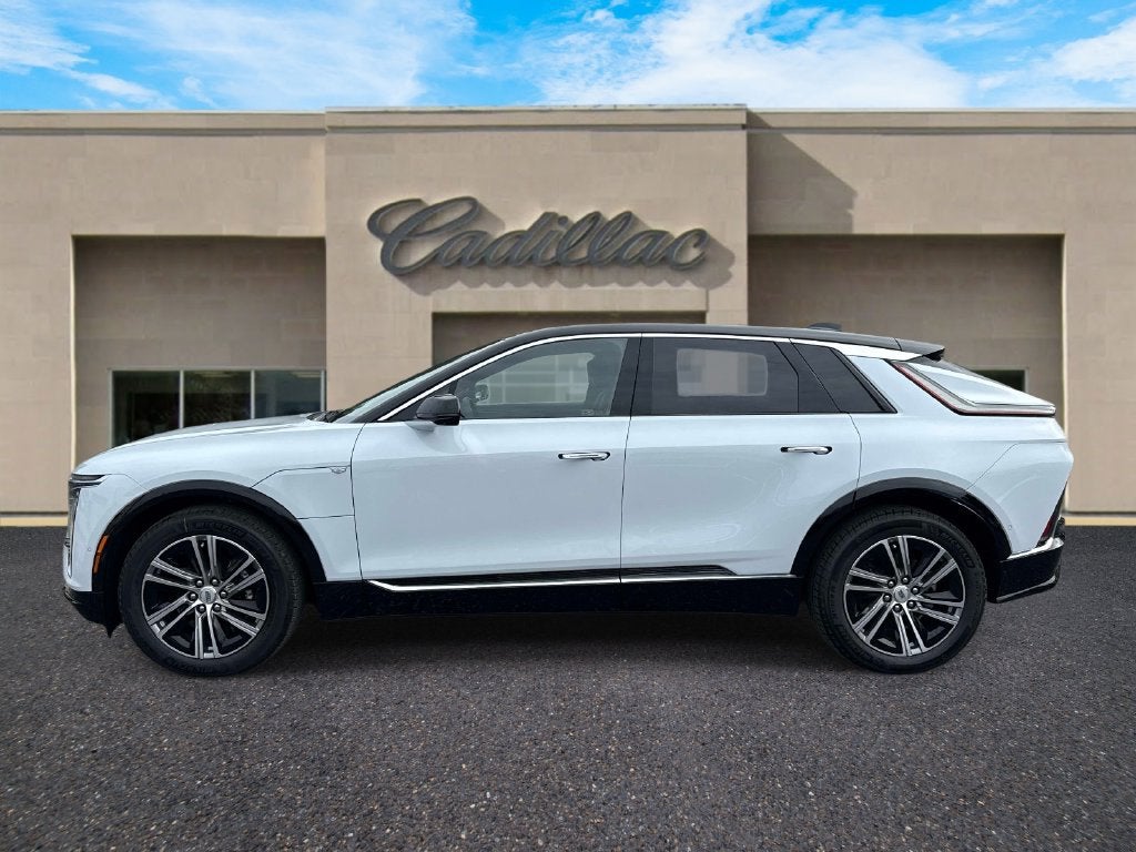 2027 Cadillac LYRIQ Luxury