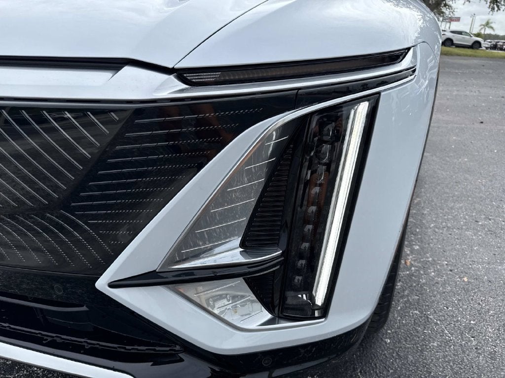 2027 Cadillac LYRIQ Luxury