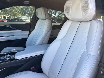 2026 Cadillac LYRIQ Premium Luxury