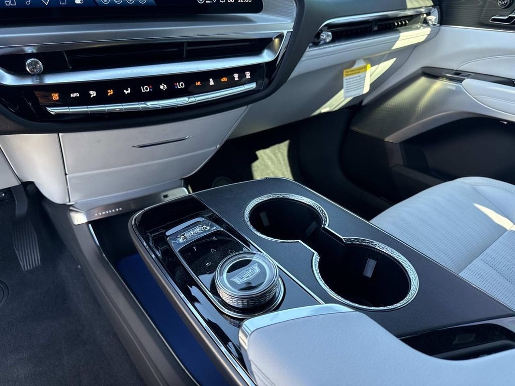 2026 Cadillac LYRIQ Premium Luxury