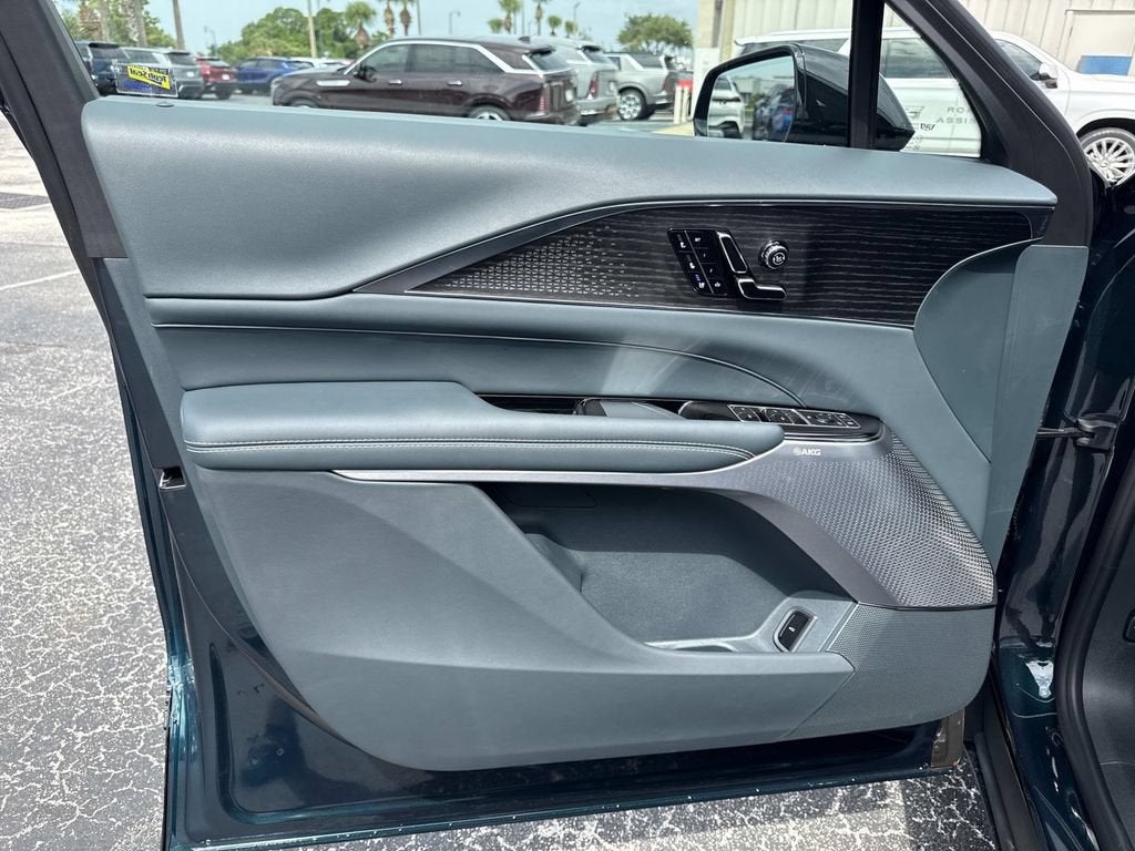 2026 Cadillac LYRIQ Signature Luxury
