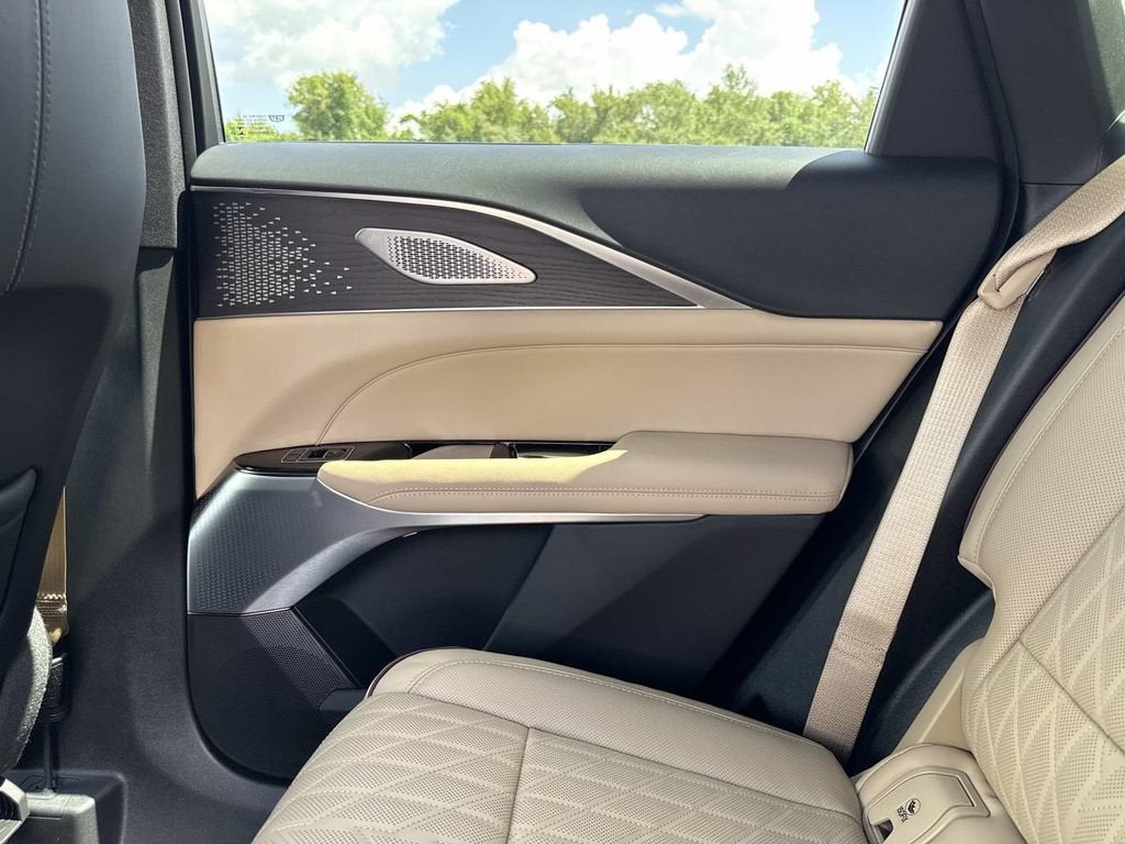 2026 Cadillac LYRIQ Signature Luxury