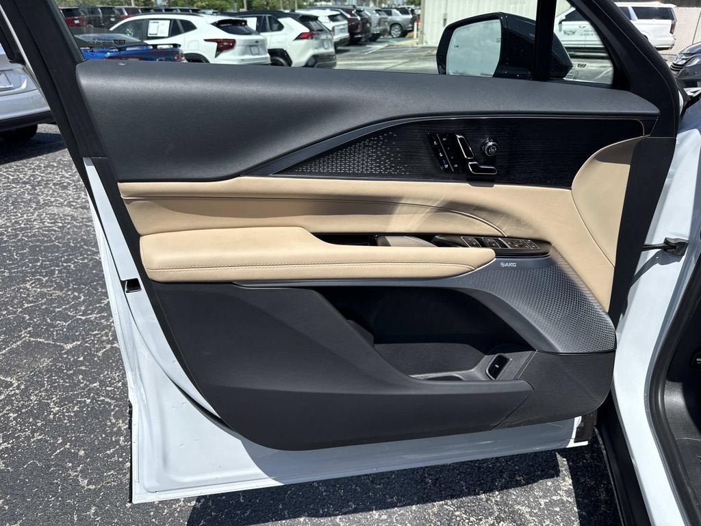 2026 Cadillac LYRIQ Signature Luxury