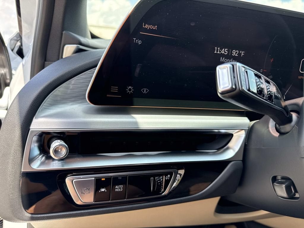 2026 Cadillac LYRIQ Signature Luxury