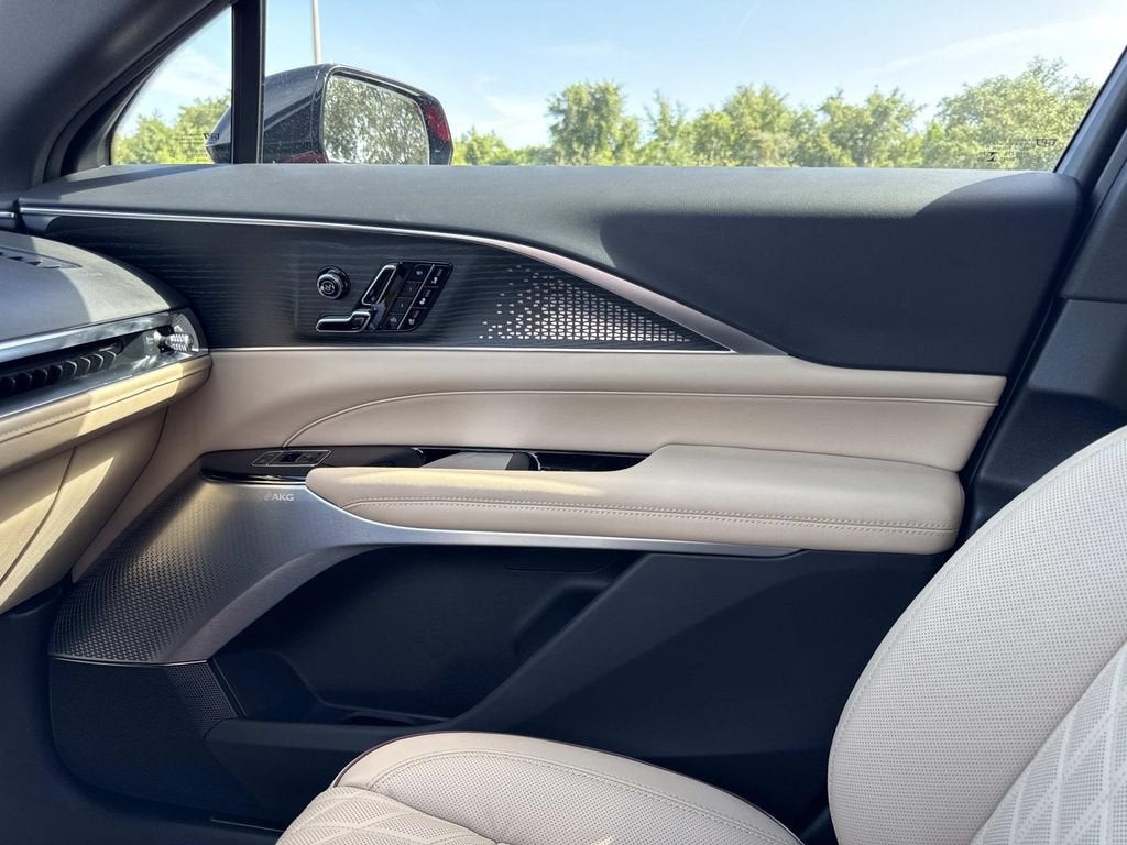2026 Cadillac LYRIQ Signature Luxury