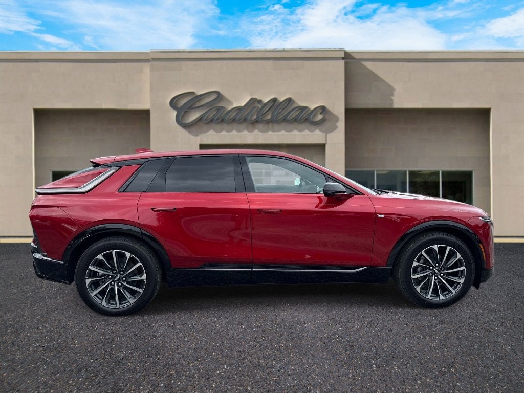 2027 Cadillac LYRIQ Sport