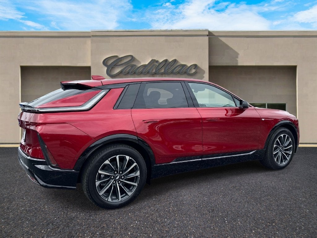 2027 Cadillac LYRIQ Sport