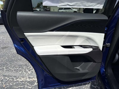 2026 Cadillac LYRIQ Sport