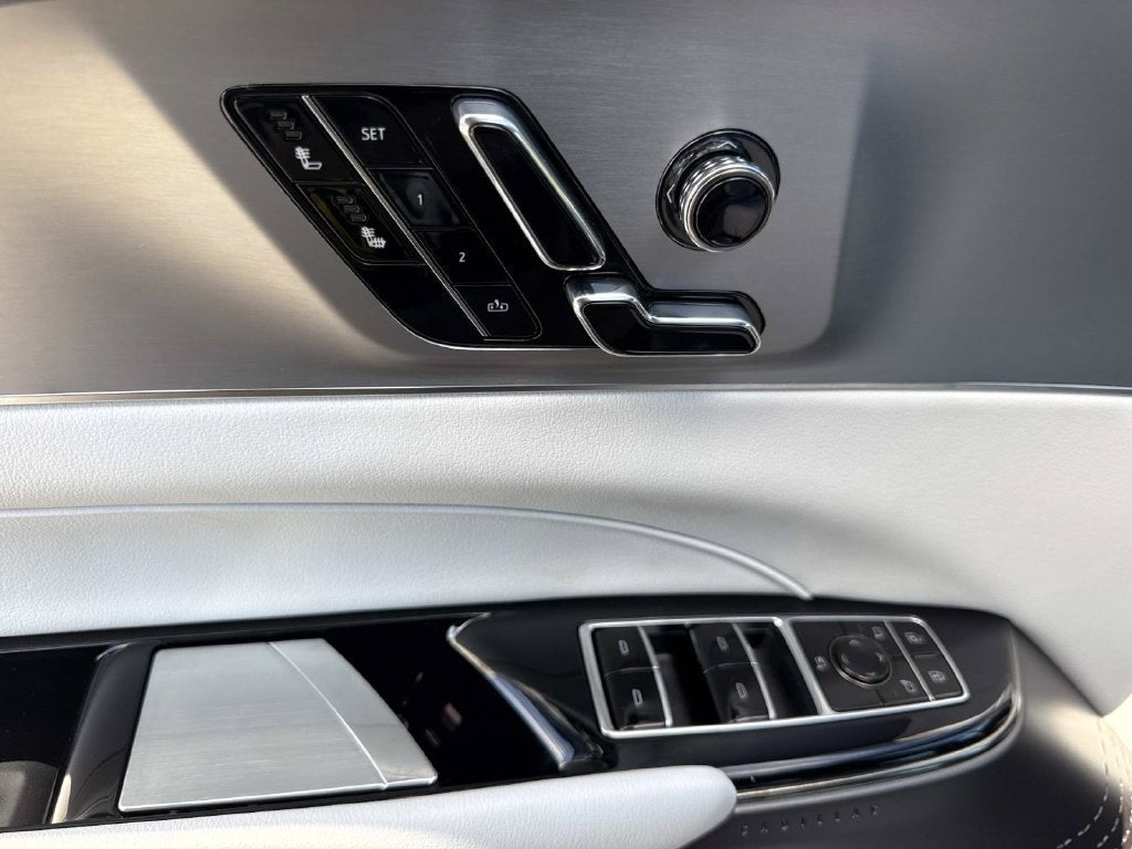 2027 Cadillac LYRIQ Sport