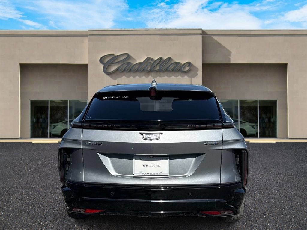 2024 Cadillac LYRIQ Sport 2
