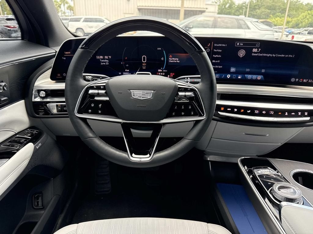 2024 Cadillac LYRIQ Sport 2