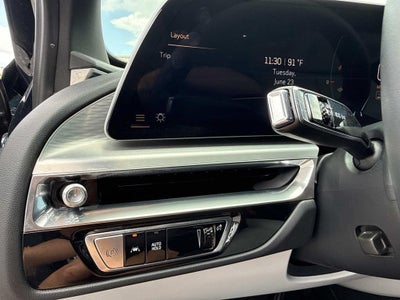 2024 Cadillac LYRIQ Sport 2
