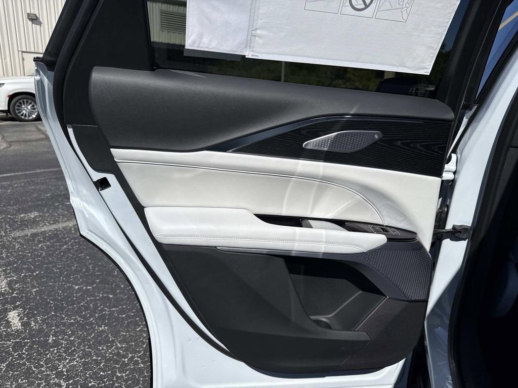 2026 Cadillac LYRIQ Premium Sport