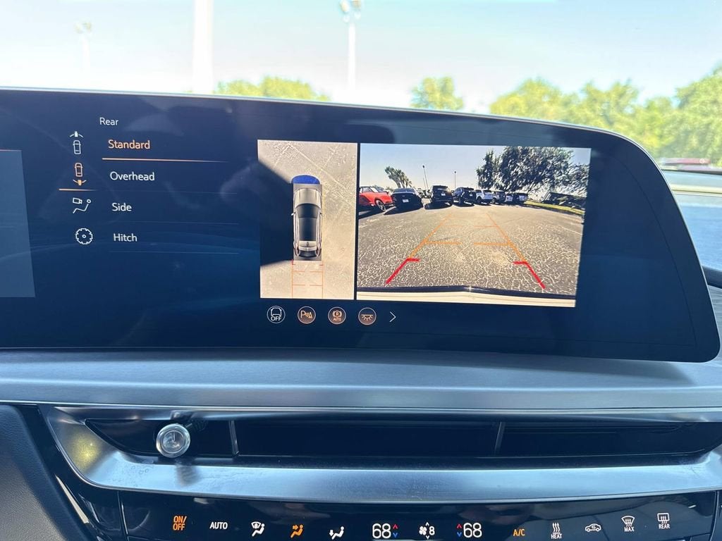 2026 Cadillac LYRIQ Premium Sport